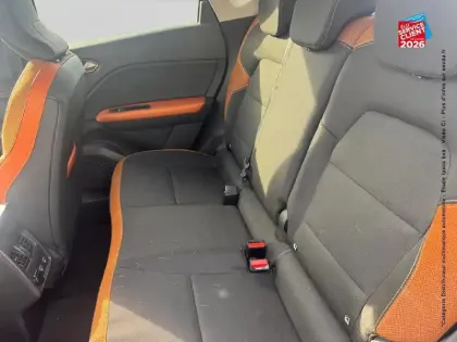 Photo 10 Renault Captur  1.3 TCe 130ch FAP Intens EDC