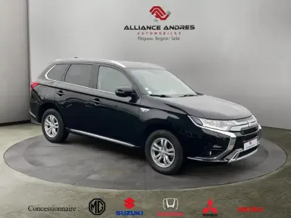 Photo 6 Mitsubishi Outlander  PHEV Twin Motor Invite 4WD