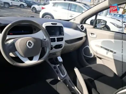 Photo 14 Renault Zoé Zoe Life charge normale R75