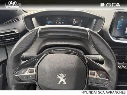 Photo 13 Peugeot 208  e- 136ch GT Line