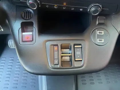 Photo 14 Fiat Doblo  Fg M Diesel 130ch automatique Pack Premium Connect