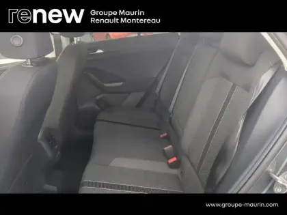 Photo 10 Volkswagen T-roc  1.5 TSI Evo2 150ch R-Line DSG7
