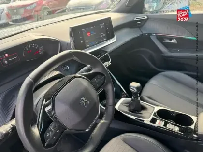 Photo 14 Peugeot 2008  1.2 PureTech 130ch S&S Allure