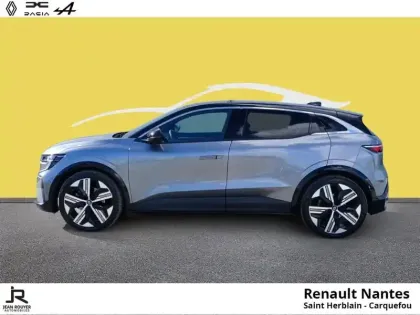 Photo 7 Renault Megane  E-Tech Electric EV60 220ch Iconic super charge