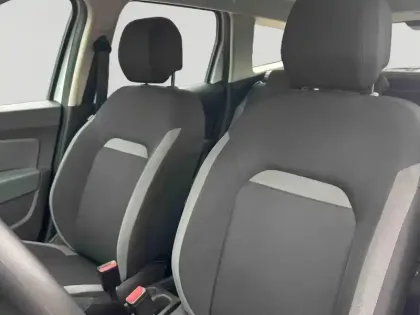 Photo 11 Dacia Duster  1.5 Blue dCi 115ch Essentiel 4x4 - 19