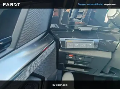 Photo 14 Renault Espace VI E-Tech hybrid 200 Techno