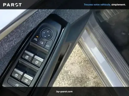 Photo 6 Renault Espace VI E-Tech hybrid 200 Techno