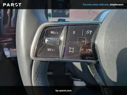 Photo 16 Renault Espace VI E-Tech hybrid 200 Techno