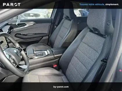 Photo 9 Renault Espace VI E-Tech hybrid 200 Techno