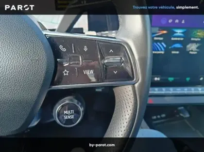 Photo 19 Renault Espace VI E-Tech hybrid 200 Techno
