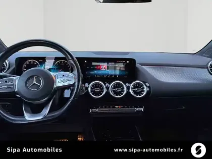Photo 14 Mercedes GLA  250 e 8G-DCT