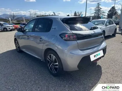 Photo 32 Peugeot 208  PureTech 75 S&S BVM5