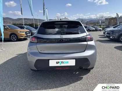 Photo 31 Peugeot 208  PureTech 75 S&S BVM5