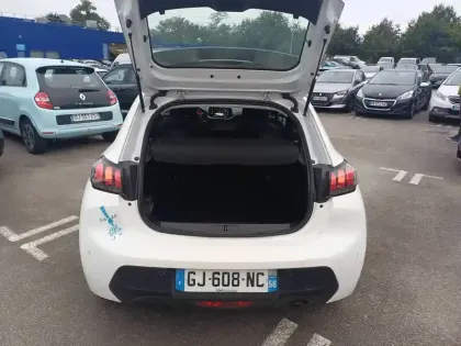 Photo 5 Peugeot 208  PureTech 100 S&S BVM6