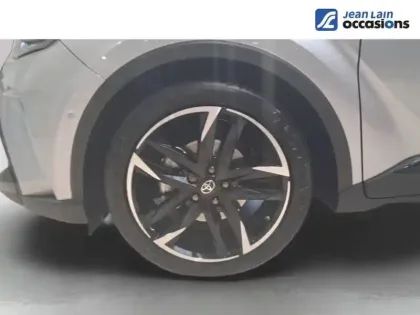Photo 8 Toyota C-HR  Hybride 2.0L
