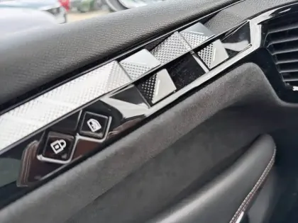 Photo 31 DS DS 4  Hybride E-Tense 225 EAT8
