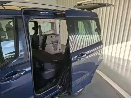 Photo 18 Ford Tourneo  Courier 1.0 E 100 BV6 S&S