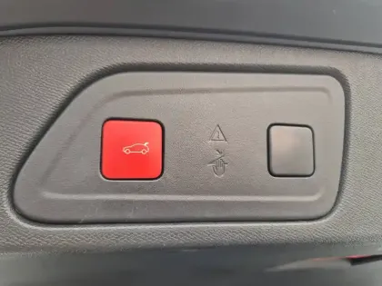 Photo 35 Citroën C5 aircross  Hybride Rechargeable 225 e-EAT8