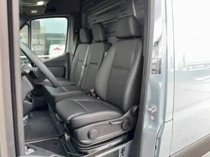 Photo 17 Mercedes Sprinter  FGN 315 CDI 37 3.5T RWD 9G-TRONIC