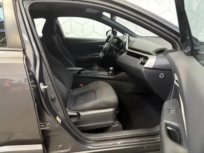 Photo 8 Toyota C-HR  Hybride 1.8L