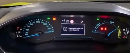 Photo 7 Peugeot 208  Hybrid 110 ch e-DCS6