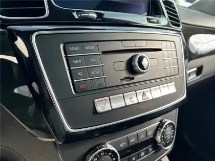 Photo 51 Mercedes GLE 350 D 9G-TRONIC 4MATIC