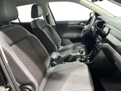 Photo 8 Volkswagen T-cross 1.0 TSI 110 Start/Stop BVM6 Style