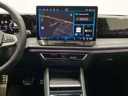 Photo 9 Volkswagen Tiguan 1.5 EHYBRID 204CH DSG6 R LINE