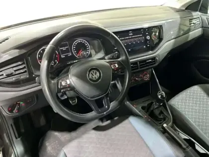 Photo 8 Volkswagen Polo 1.0 TSI 95 S&S BVM5 IQ.DRIVE