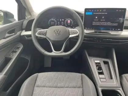 Photo 9 Volkswagen Golf 1.5 eHybrid 204 DSG6 Life Plus
