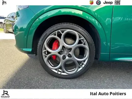 Photo 10 Alfa Romeo Tonale  1.3 PHEV 280ch Tributo Italiano AT6 e-Q4