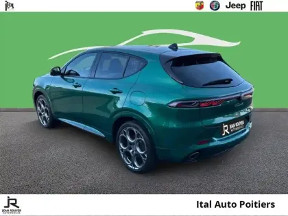 Photo 6 Alfa Romeo Tonale  1.3 PHEV 280ch Tributo Italiano AT6 e-Q4