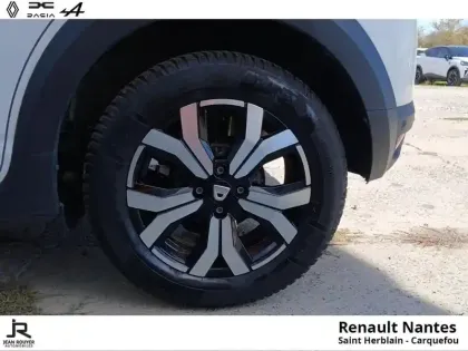 Photo 8 Dacia Sandero  1.0 TCe 90ch Stepway Confort - Toutes Options