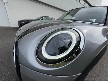 Photo 9 Mini Mini  Cooper 136ch  Edition Camden BVA7