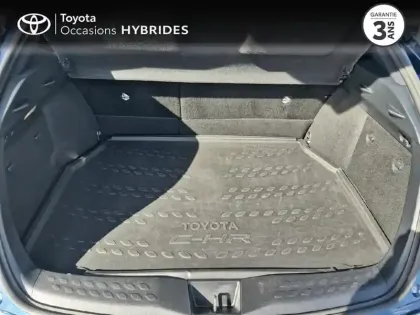 Photo 9 Toyota C-HR  2.0 Hybride 184ch Design Ultimate E-CVT