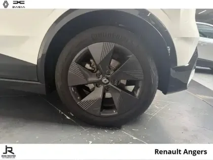 Photo 7 Renault Megane  E-Tech Electric 130ch Equilibre autonomie urbaine -24