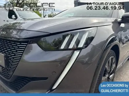 Photo 14 Peugeot 208  1.2 PureTech 100ch S&S GT