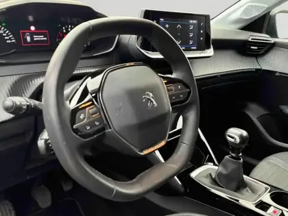 Photo 11 Peugeot 208  1.2 PureTech 100ch S&S Allure