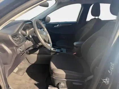 Photo 13 Ford Kuga  2.5 Duratec 180ch Hybrid FlexiFuel Titanium Business Powershift