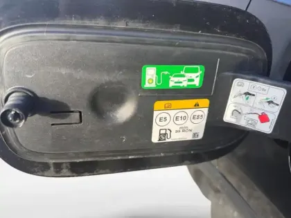 Photo 9 Ford Kuga  2.5 Duratec 180ch Hybrid FlexiFuel Titanium Business Powershift