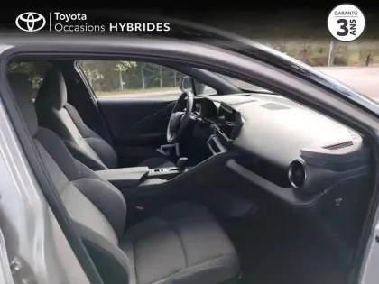 Photo 5 Toyota C-HR  2.0 Hybride Rechargeable 225ch Graphic MY26