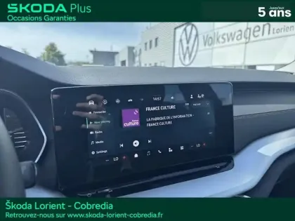 Photo 10 Skoda Octavia  Combi 1.5 TSI ACT Hybrid 150ch Selection DSG7