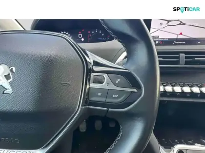 Photo 14 Peugeot 3008  1.2 PureTech 130ch S&S Allure
