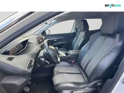 Photo 11 Peugeot 3008  1.2 PureTech 130ch S&S Allure