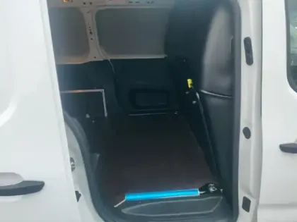 Photo 9 Fiat Doblo  Fg M Diesel 130ch automatique Pack Premium Connect