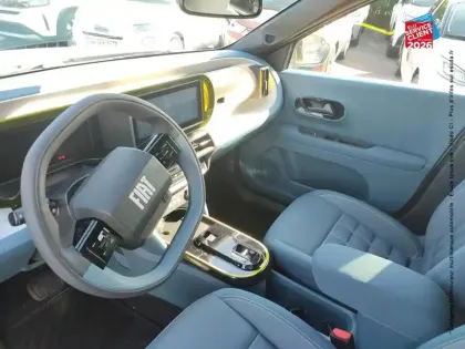 Photo 14 Fiat Panda Grande  Electrique 113ch La Prima