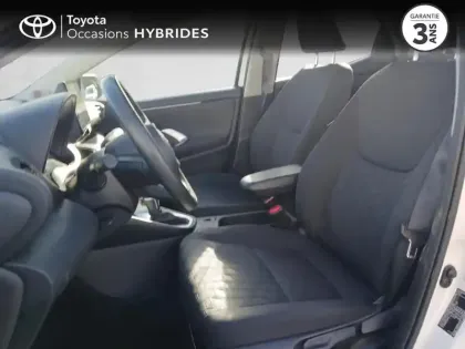 Photo 25 Toyota Yaris  116h Dynamic 5p MC24