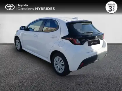 Photo 16 Toyota Yaris  116h Dynamic 5p MC24