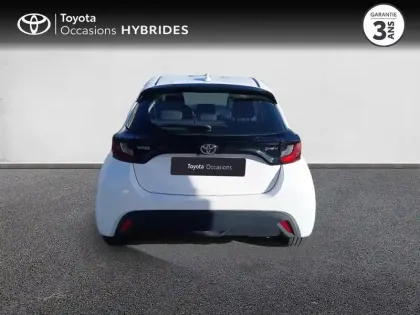 Photo 18 Toyota Yaris  116h Dynamic 5p MC24