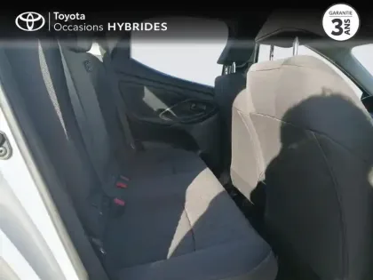 Photo 21 Toyota Yaris  116h Dynamic 5p MC24
